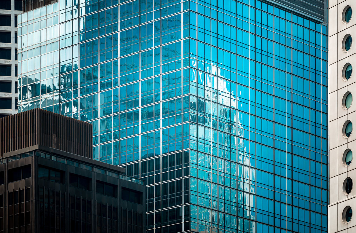 2. Transparent fees and refusal to be driven by commissions